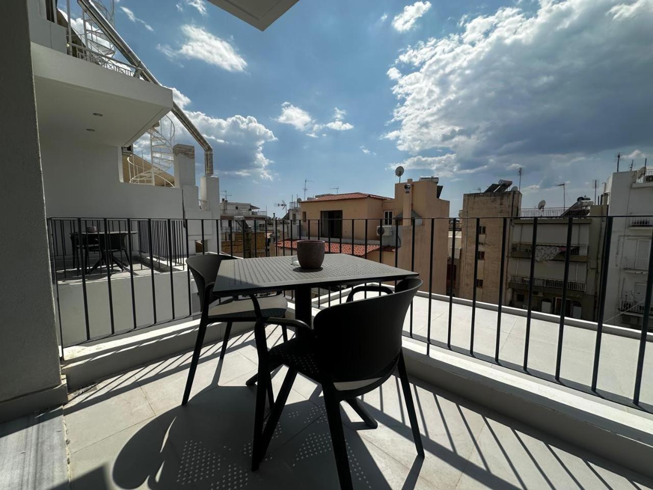 Aparthotel Alki-House à Athènes Extérieur photo